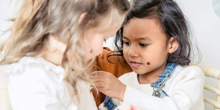 Empathie bei Kindern fördern